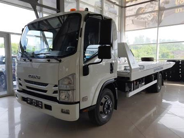 ISUZU ELF NPR75LL Эвакуатор